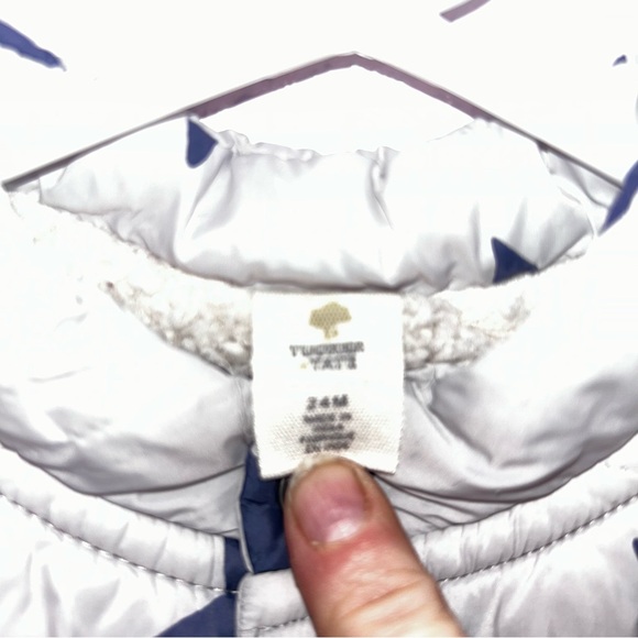 Tucker+Tate Boys 24 months Gray Navy Star Puffer Vest - Picture 2 of 2